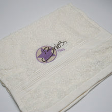 Laden Sie das Bild in den Galerie-Viewer, BinieBo Handtuch klein - Biniebo