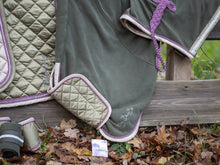 Laden Sie das Bild in den Galerie-Viewer, Follow your heart Abschwitzdecke - Biniebo