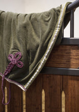 Laden Sie das Bild in den Galerie-Viewer, Follow your heart Abschwitzdecke - Biniebo